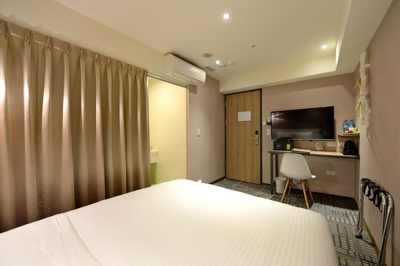 Ark Hotel - Changan Fuxing方舟商業股份有限公司 Taipei Exterior photo
